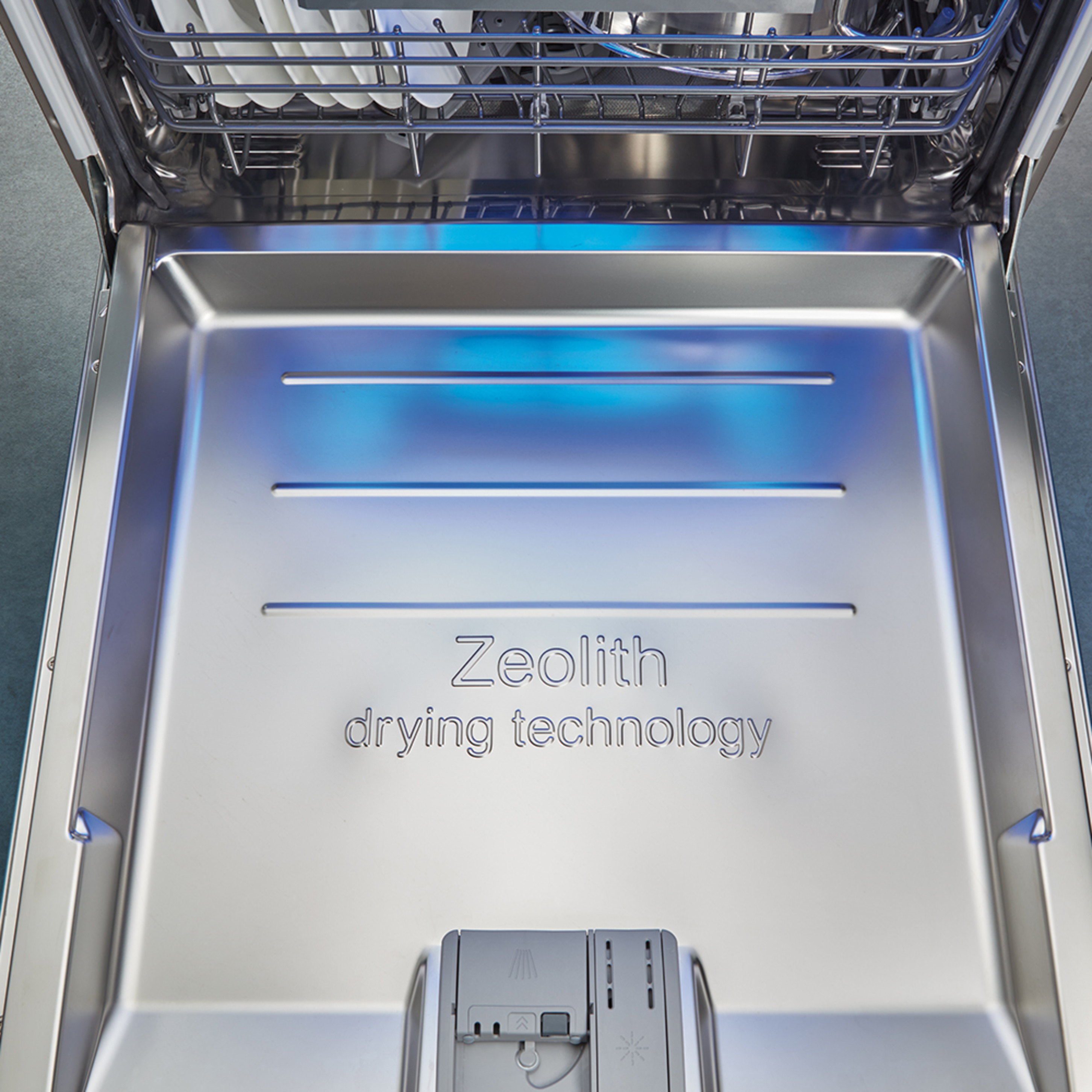 Zeolith Trocknen – Für glänzende Spülergebnisse bei Elektro Knaak GmbH & Co. KG in Hanau / Großauheim