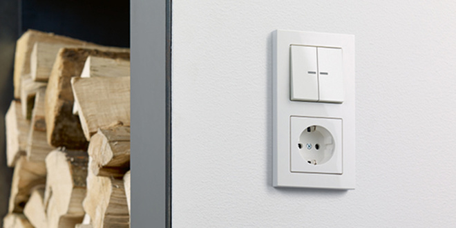 JUNG KNX Taster F 10 bei Elektro Knaak GmbH & Co. KG in Hanau / Großauheim