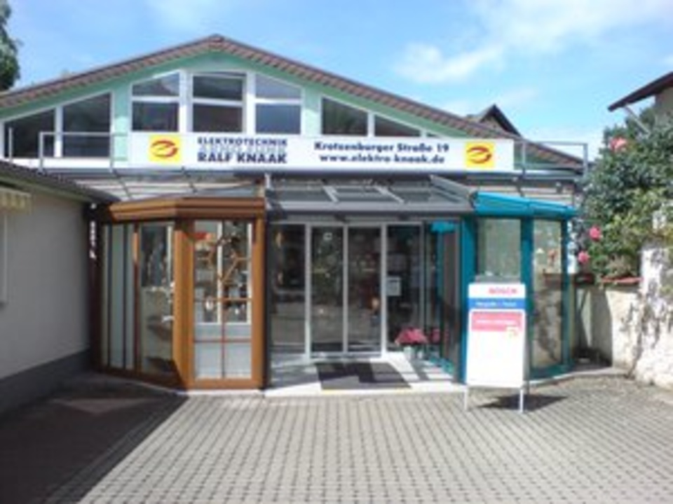 Laden Frontansicht bei Elektro Knaak GmbH & Co. KG in Hanau / Großauheim